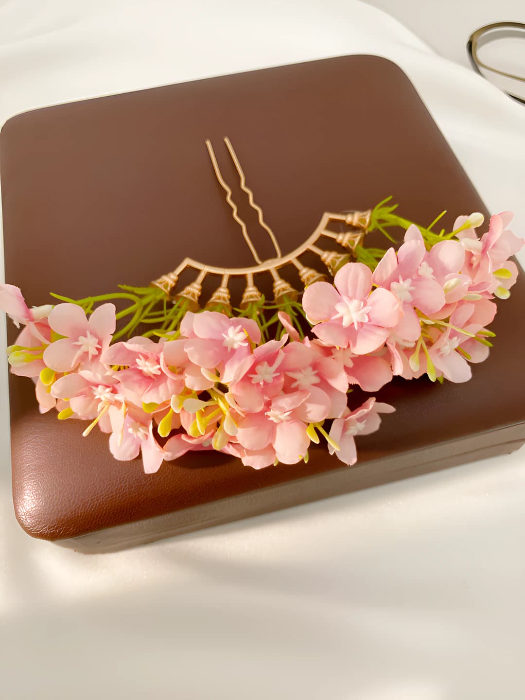 45# Hairpin - Gold-Peach (1 pc)