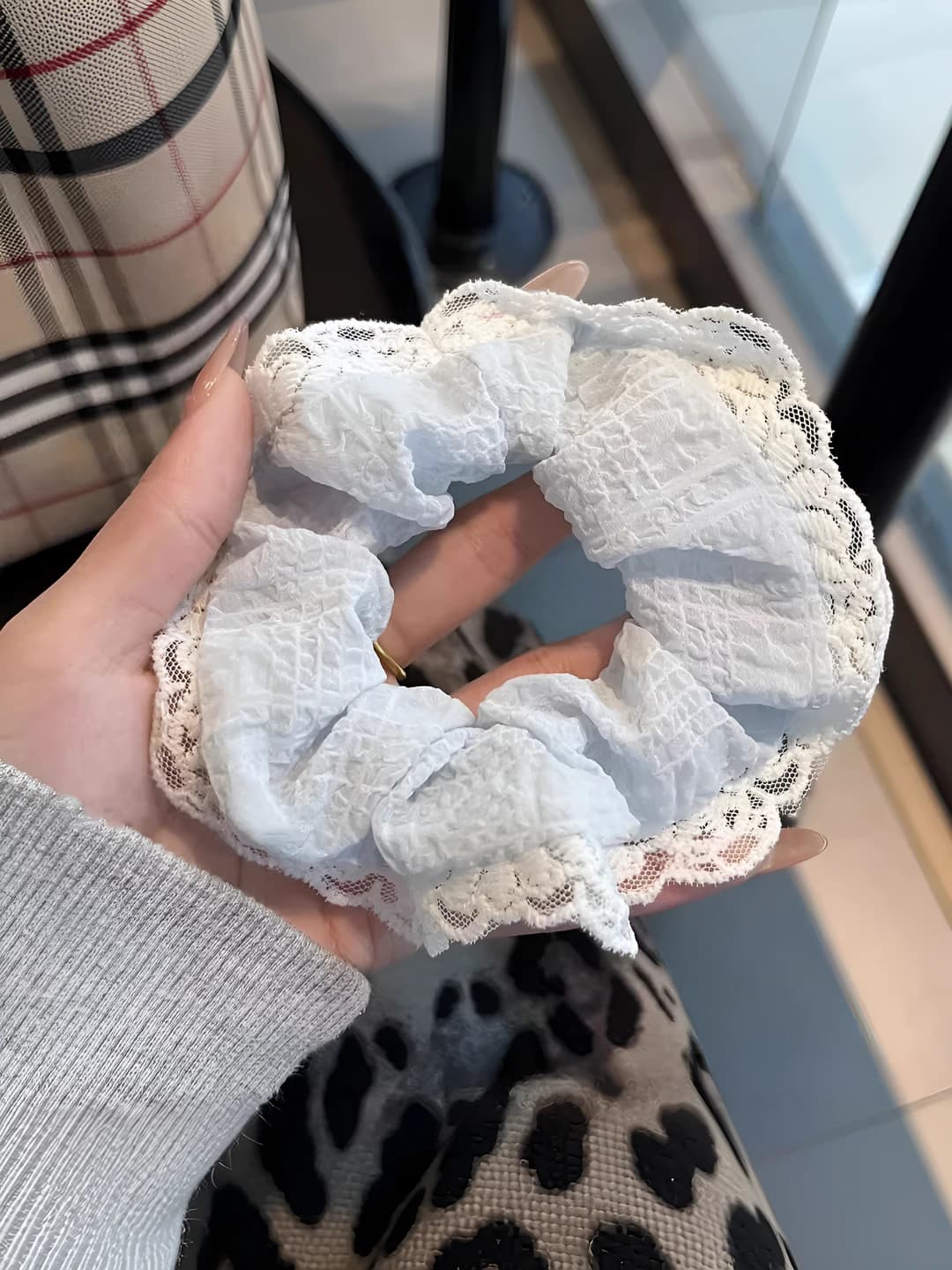 1# Lace blue hair tie