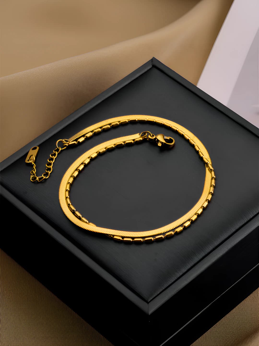 6630-Gold