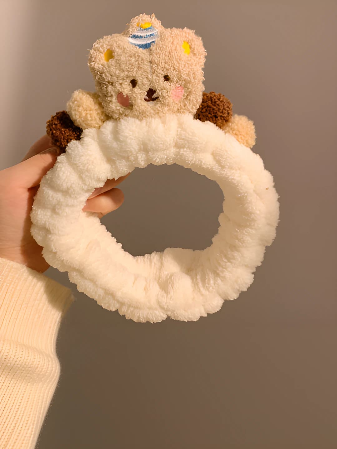 3# Tort ayiq, oqsimon, ~20 cm