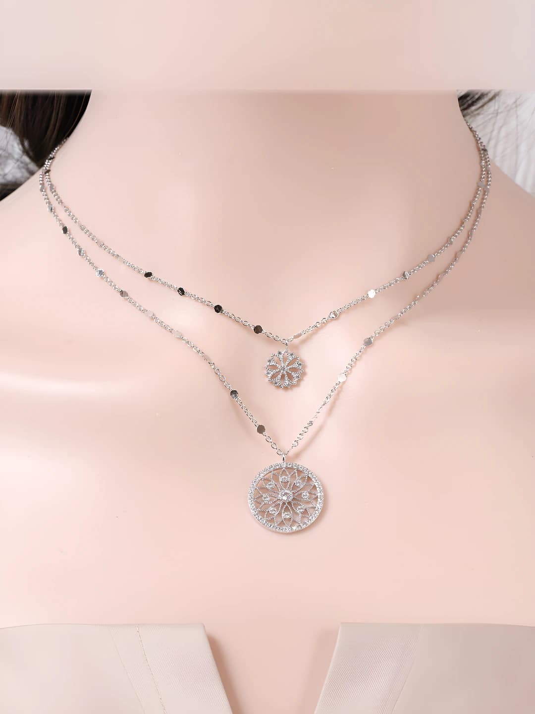 White gold necklace