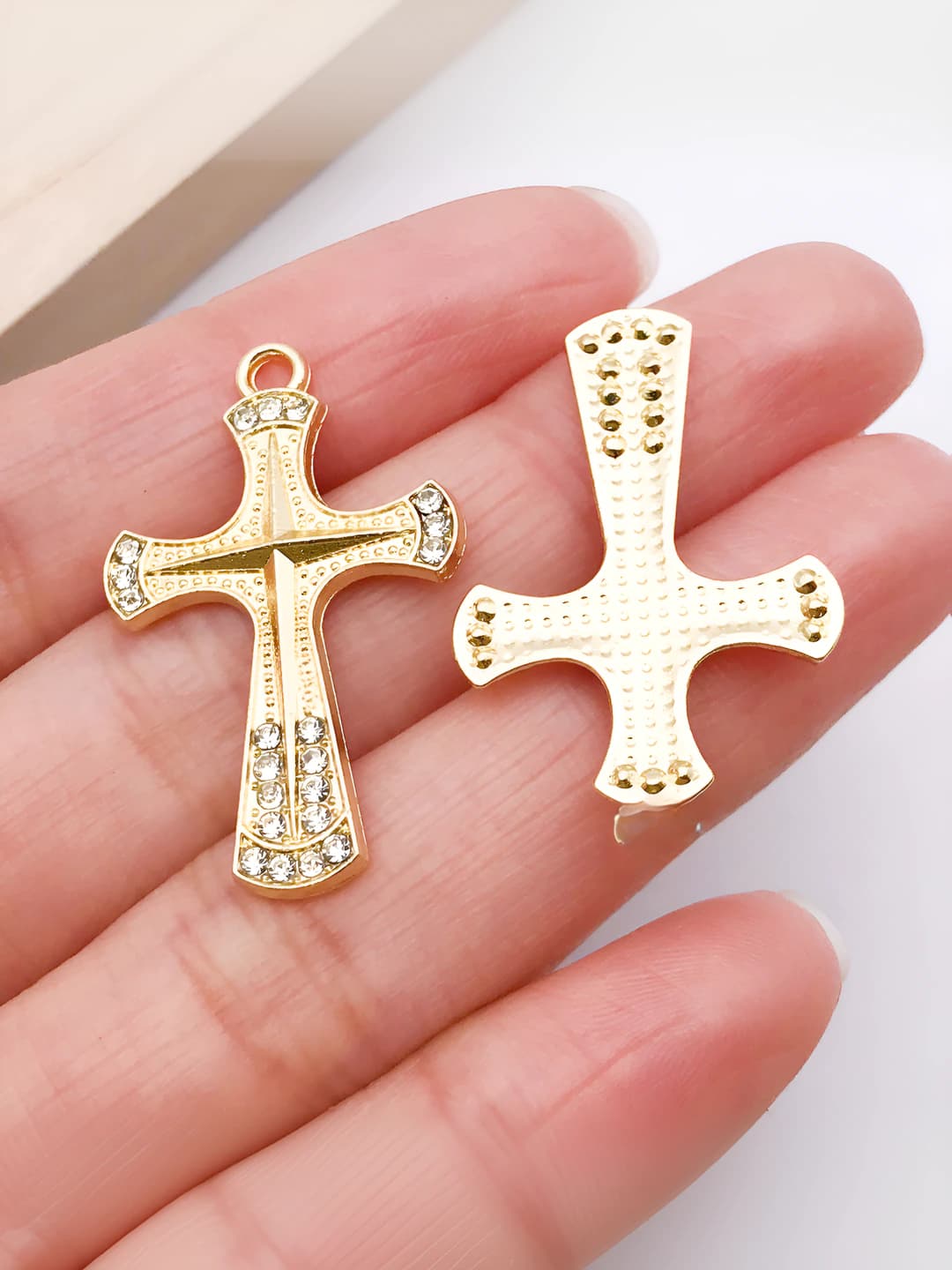 1 шт Бриллиантовый 3D крест 32x20mm-1.6g