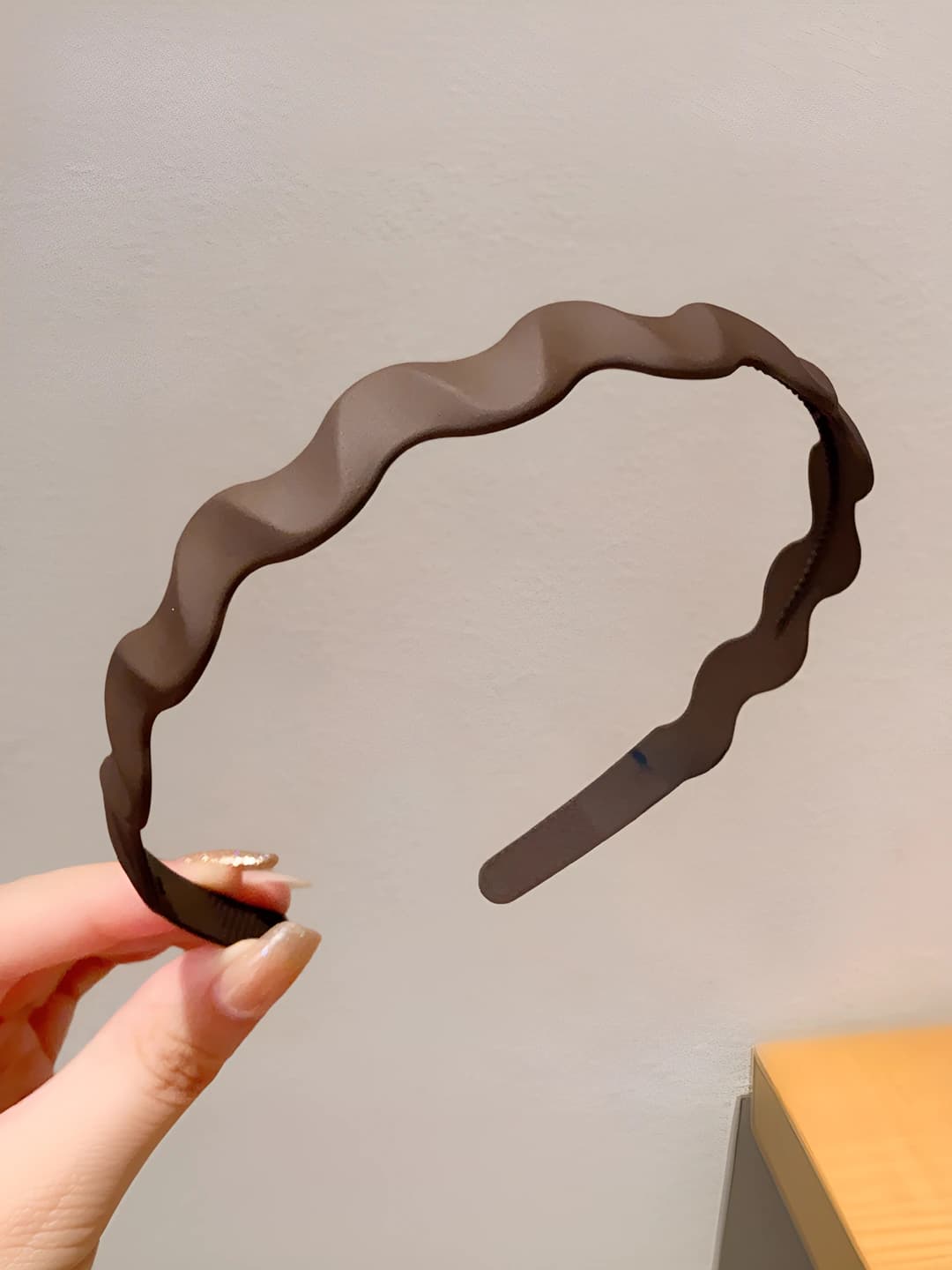 Wavy headband - Brown - 1 pc