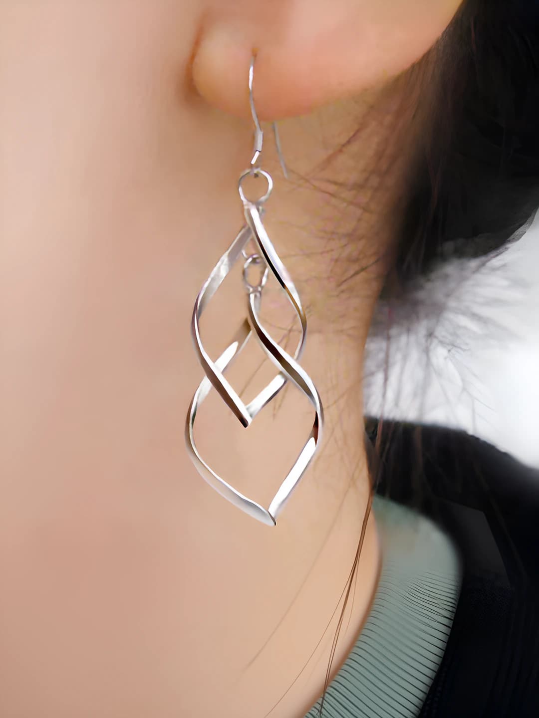 Women's double ring layered twisted rhombus earrings with geometric design element and lines, stylish OL