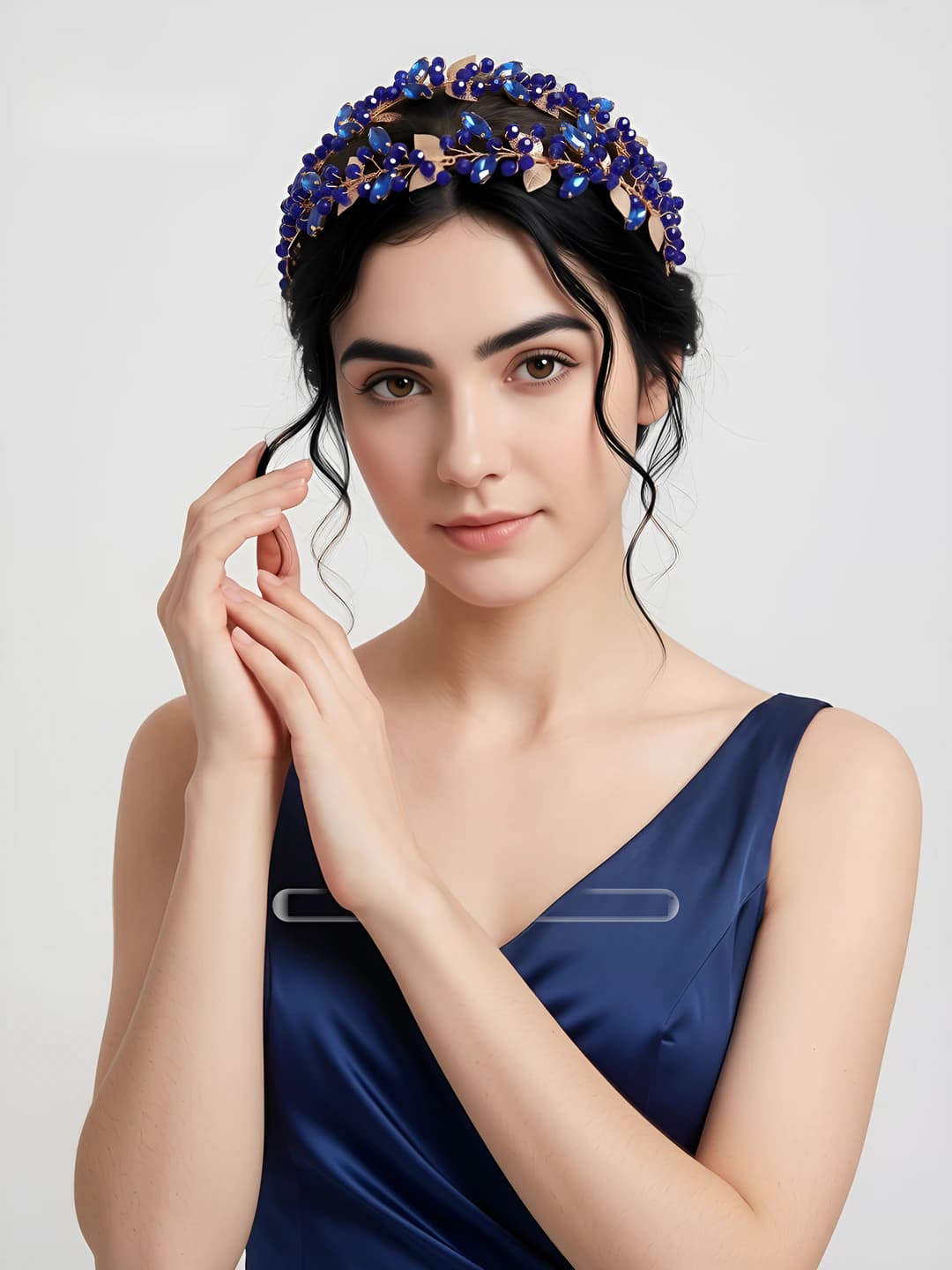Women's retro crystal headband with metal leaves and floral pattern, for wedding and travel