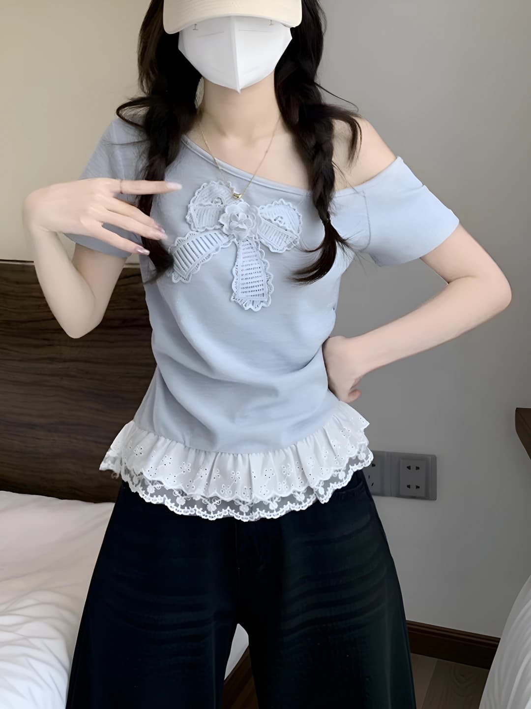 Women's summer lace embroidered short sleeve slim fit slimming cropped t-shirt
