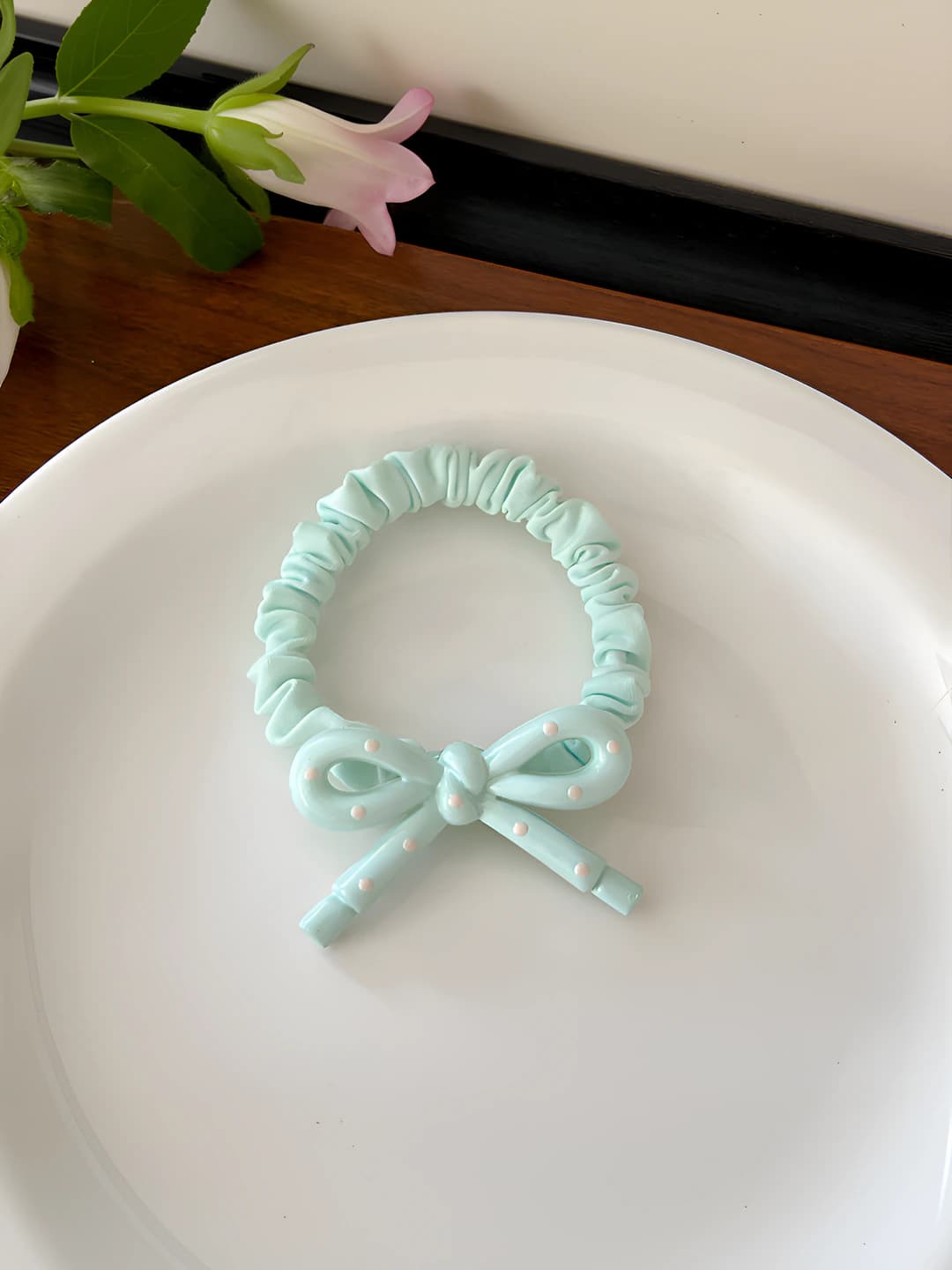 Green hair tie