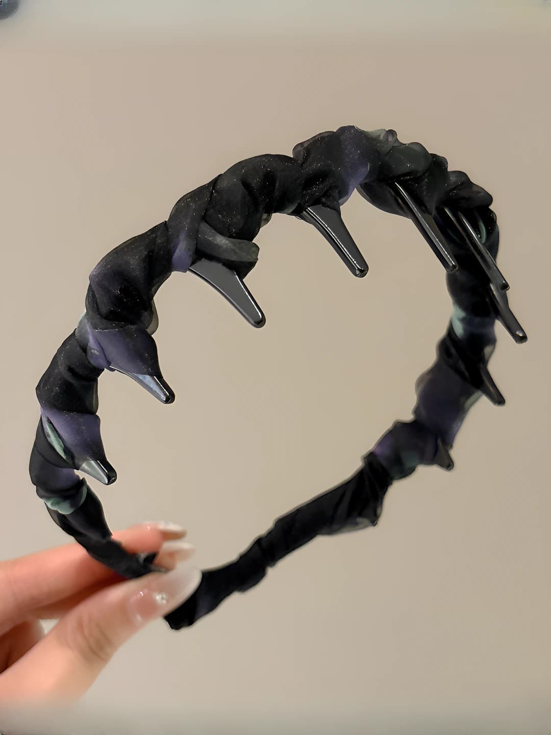1# Floral comb headband - Black