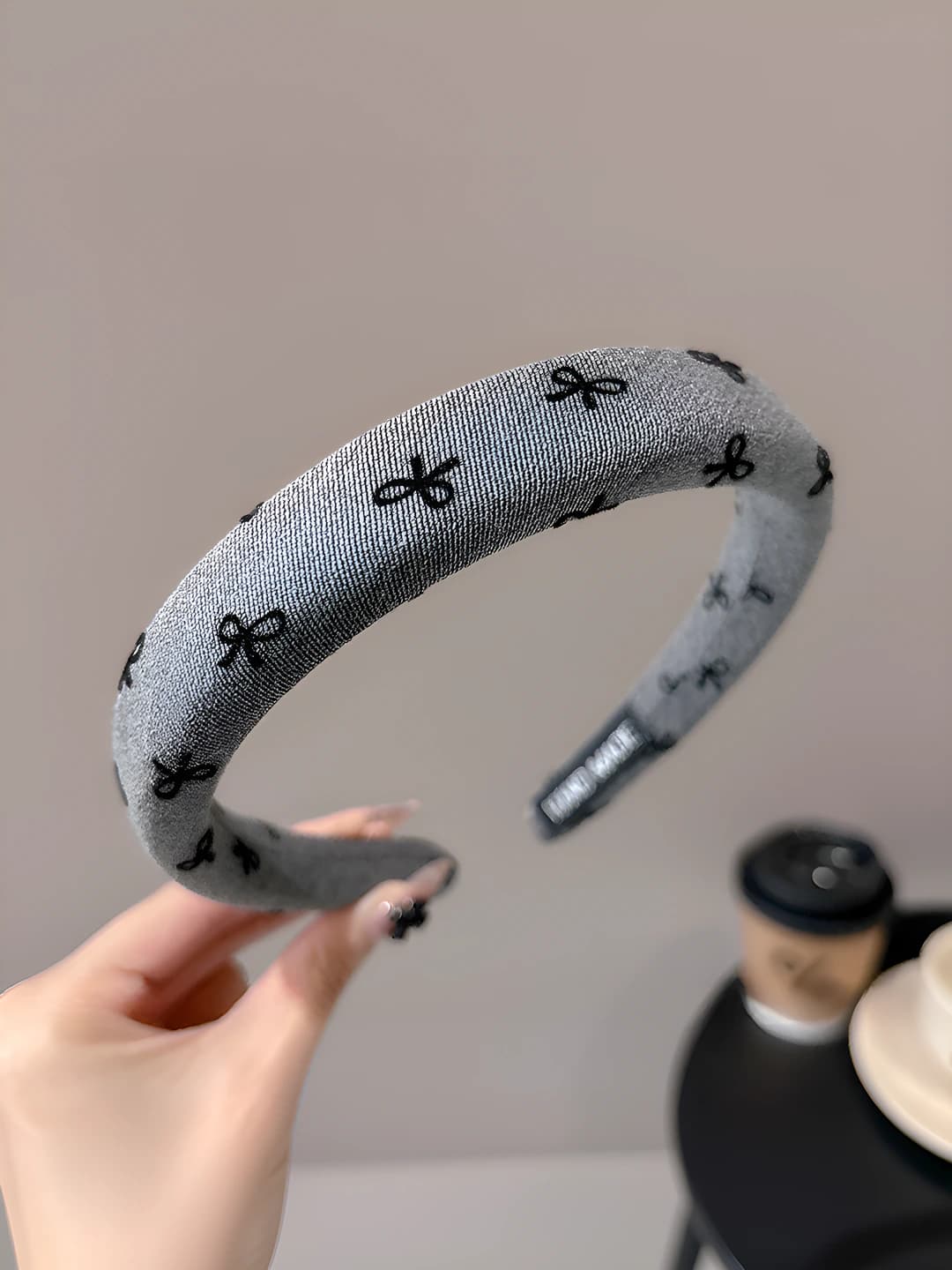 Grey, ~2 cm wide
