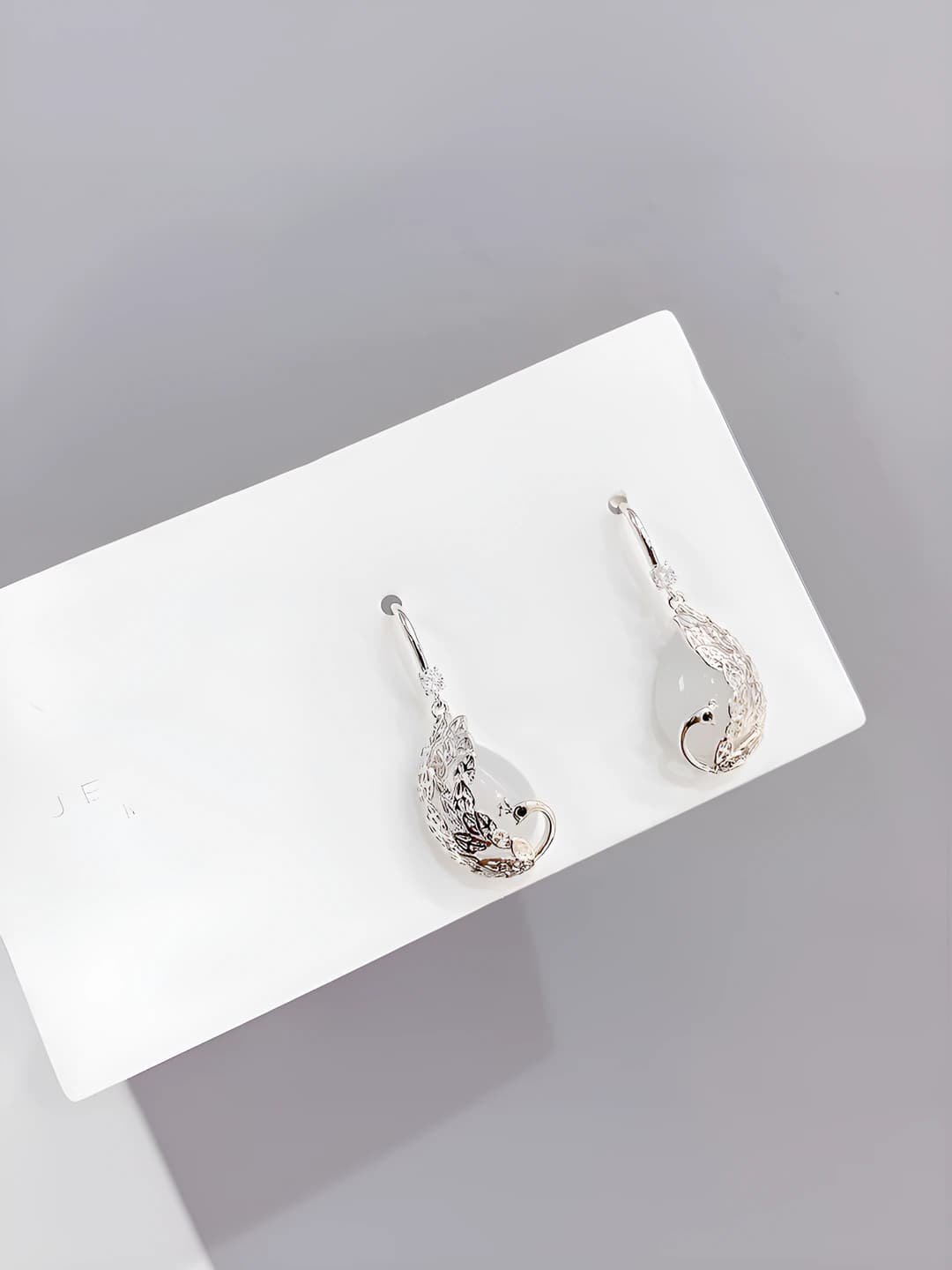 White gold E162