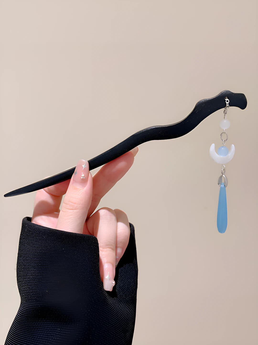 90# Moon blue teardrop pendant tassel (bagged)