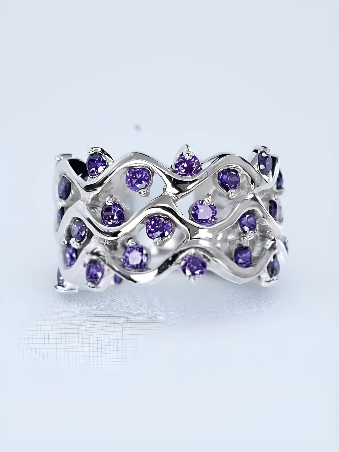 Серебро, фиолетовый бриллиант