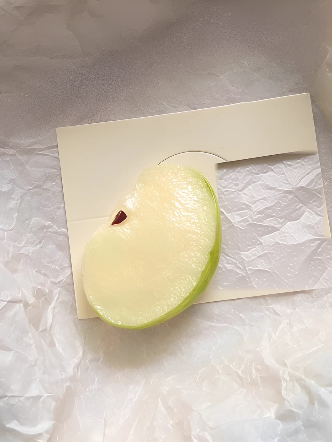 Green apple clip