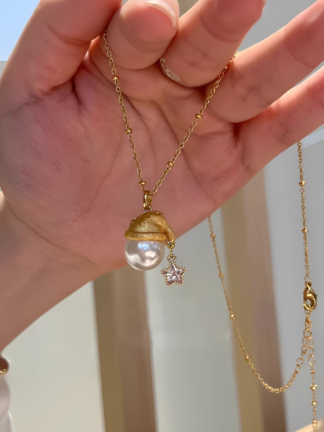 Santa hat necklace