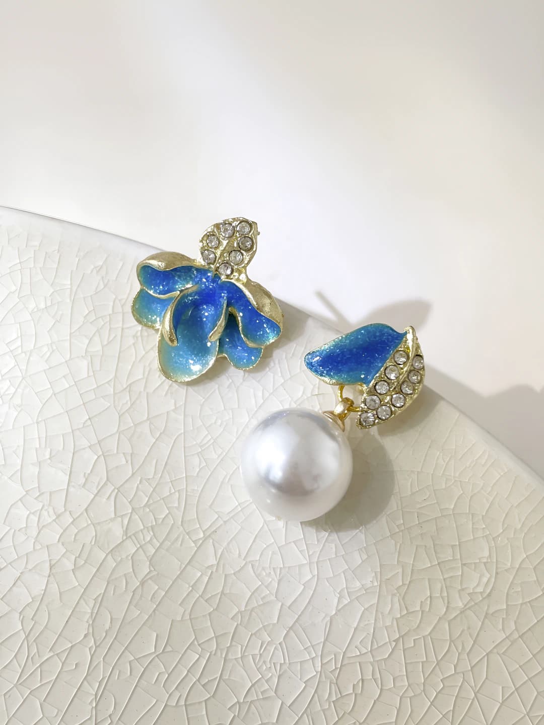 1# Enamel asymmetric earrings
