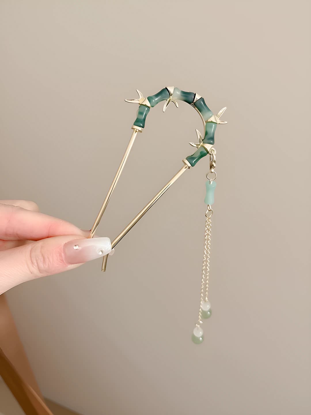 Bamboo U-shaped pin