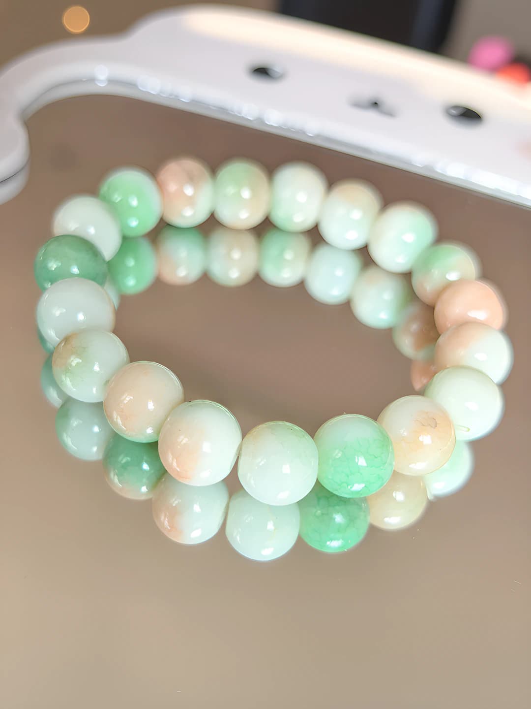 Red-green gradient ceramic bracelet