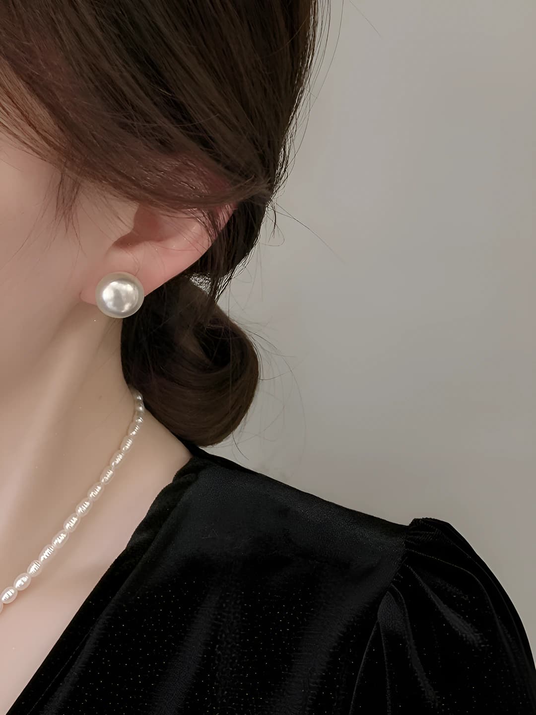12mm bright pearl clip