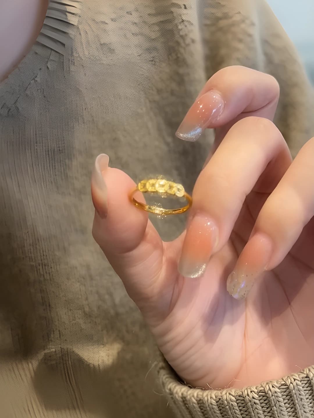 Women's open ring with gold coin design, new 2026 model, geometric design element