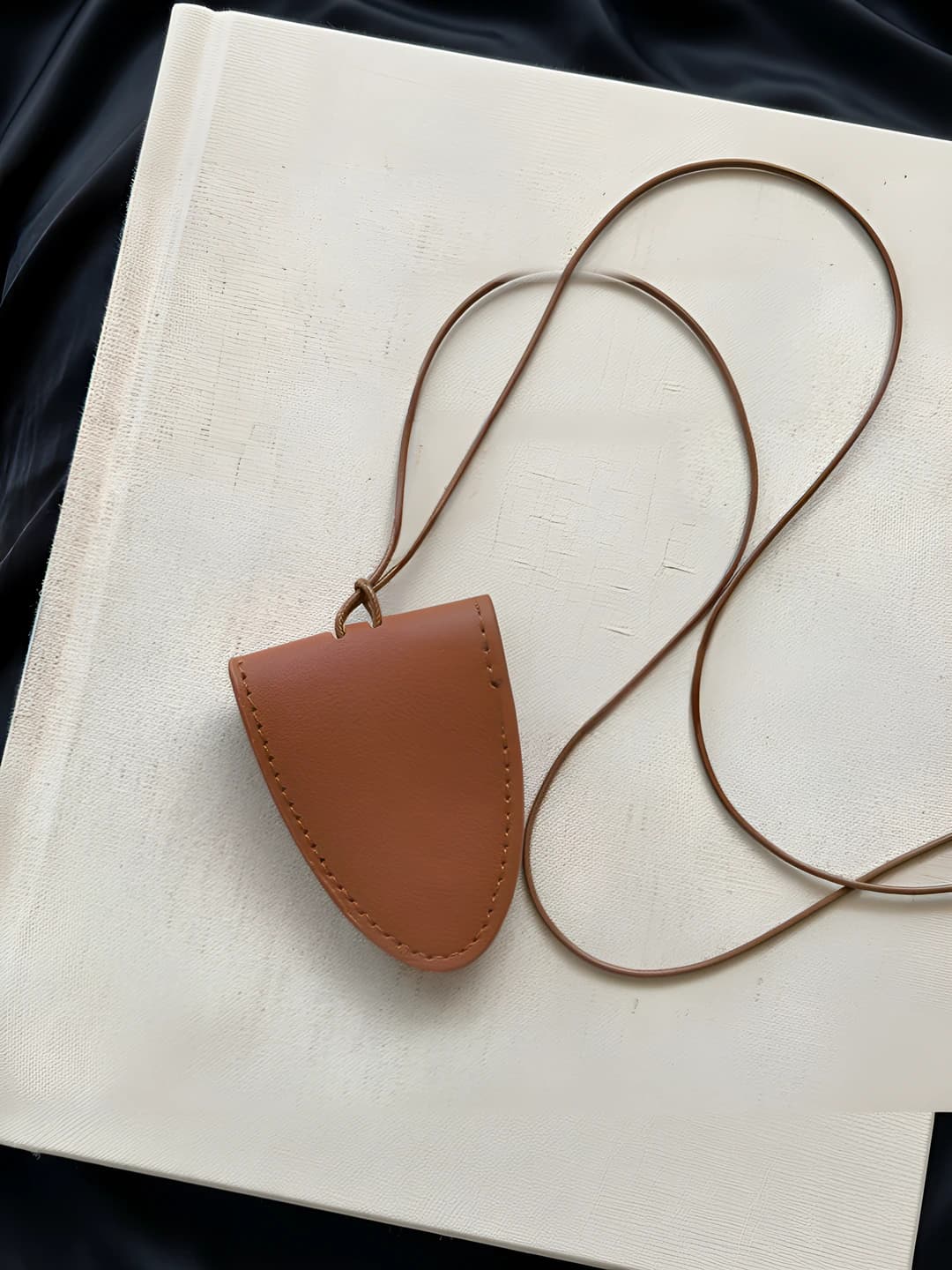10# Necklace - Brown