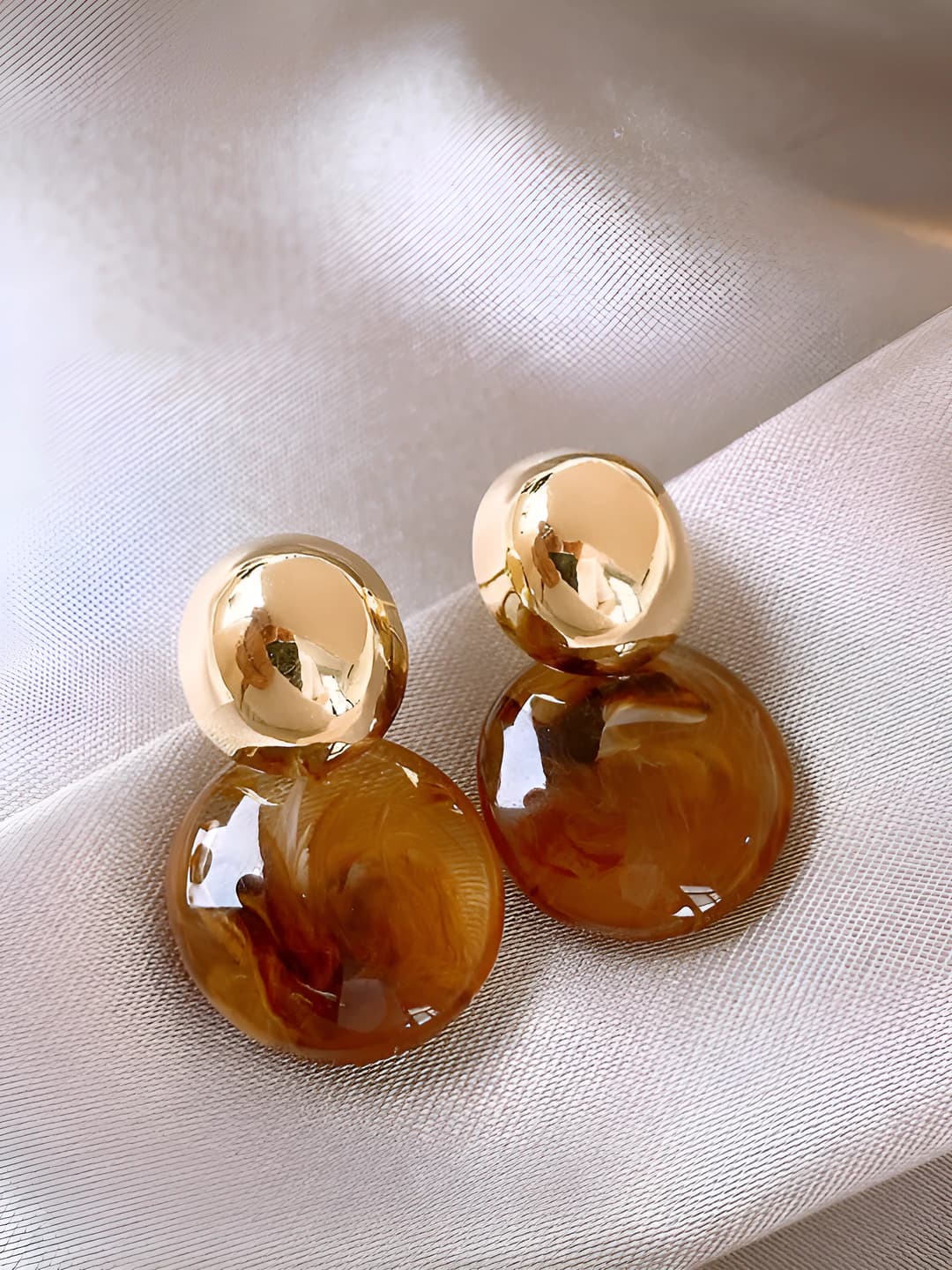 41-Melange round stud