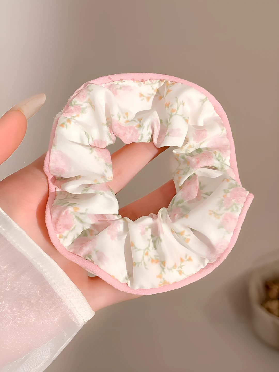 Розово-белый, 10 см