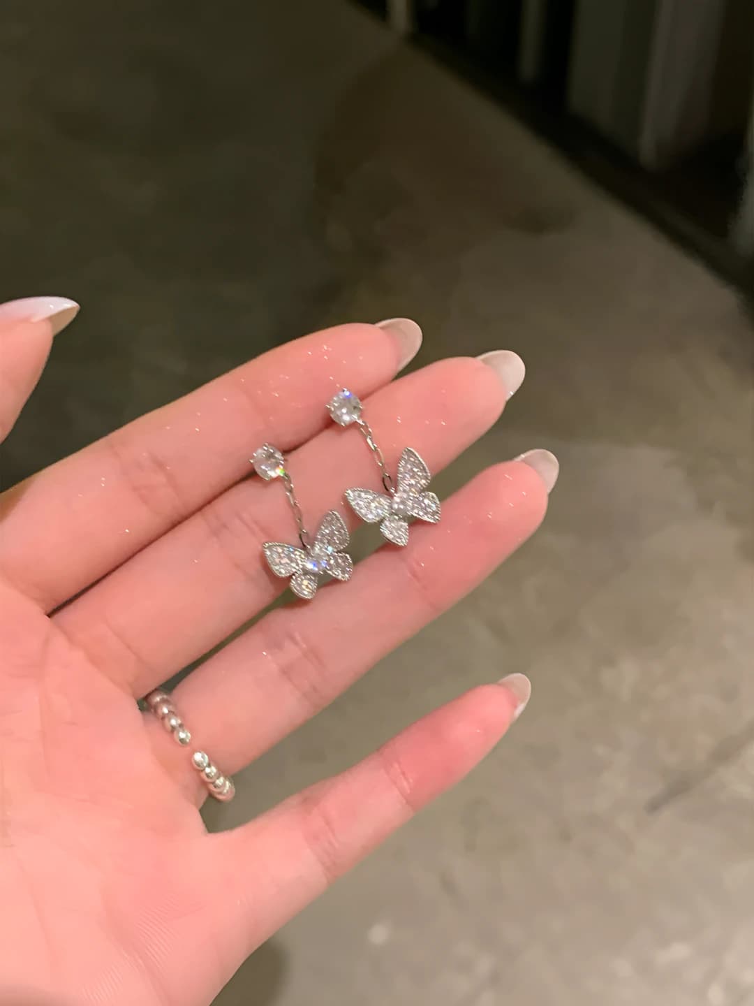 Butterfly studs