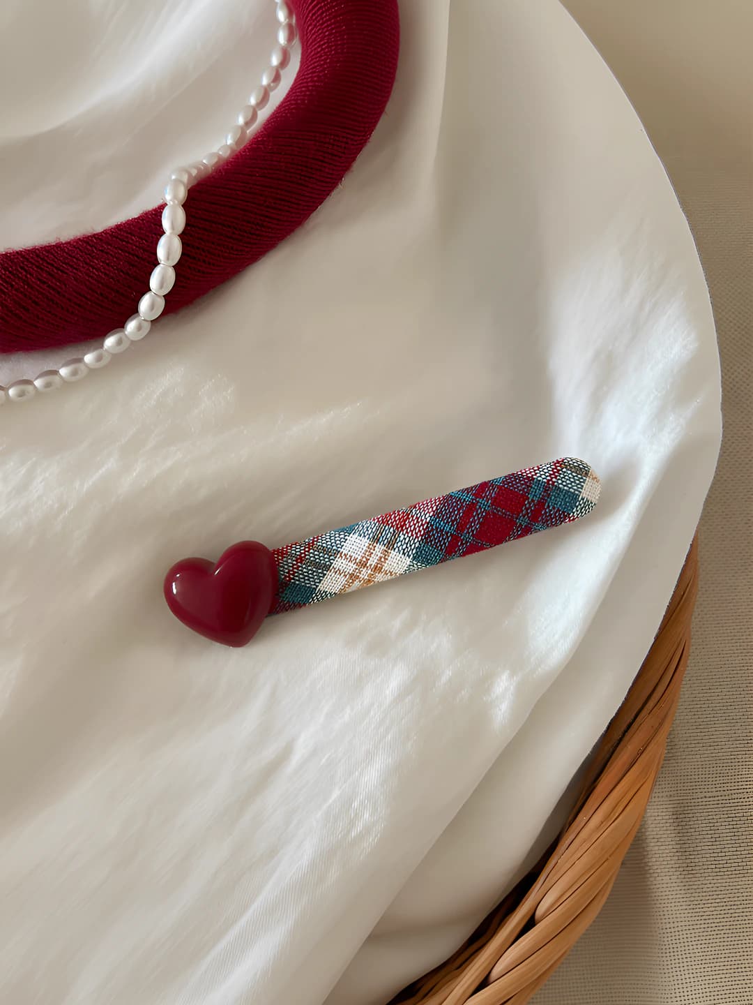 Straight hair clip