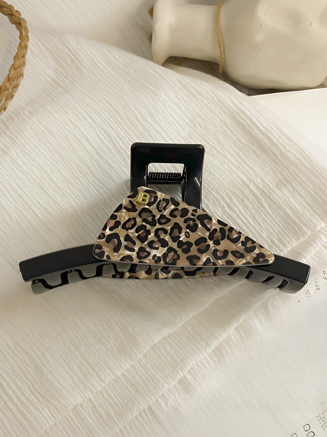 Leopard naqshli uchburchak soch qisqich 13 sm