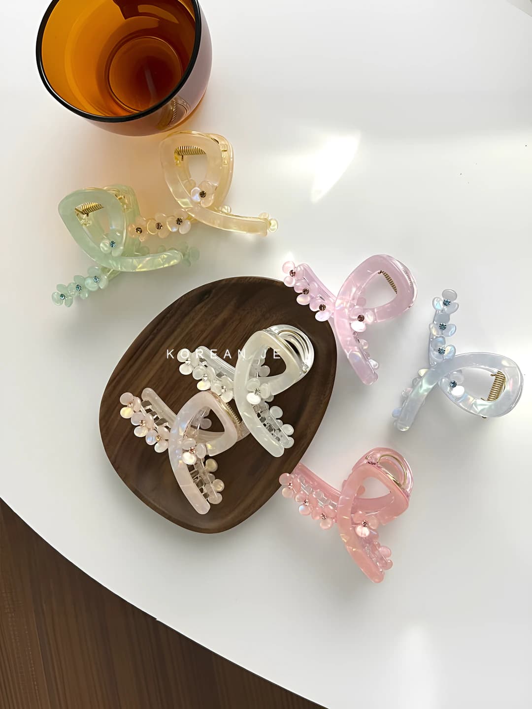 Women's hair clips and combs: Korean style, acrylic, handmade, design element - geometry, for ponytail