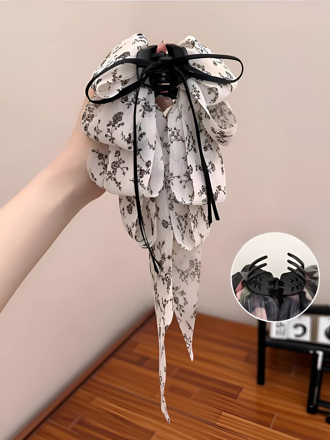 White-blue floral - bow 18.5 cm, ribbon 20 cm