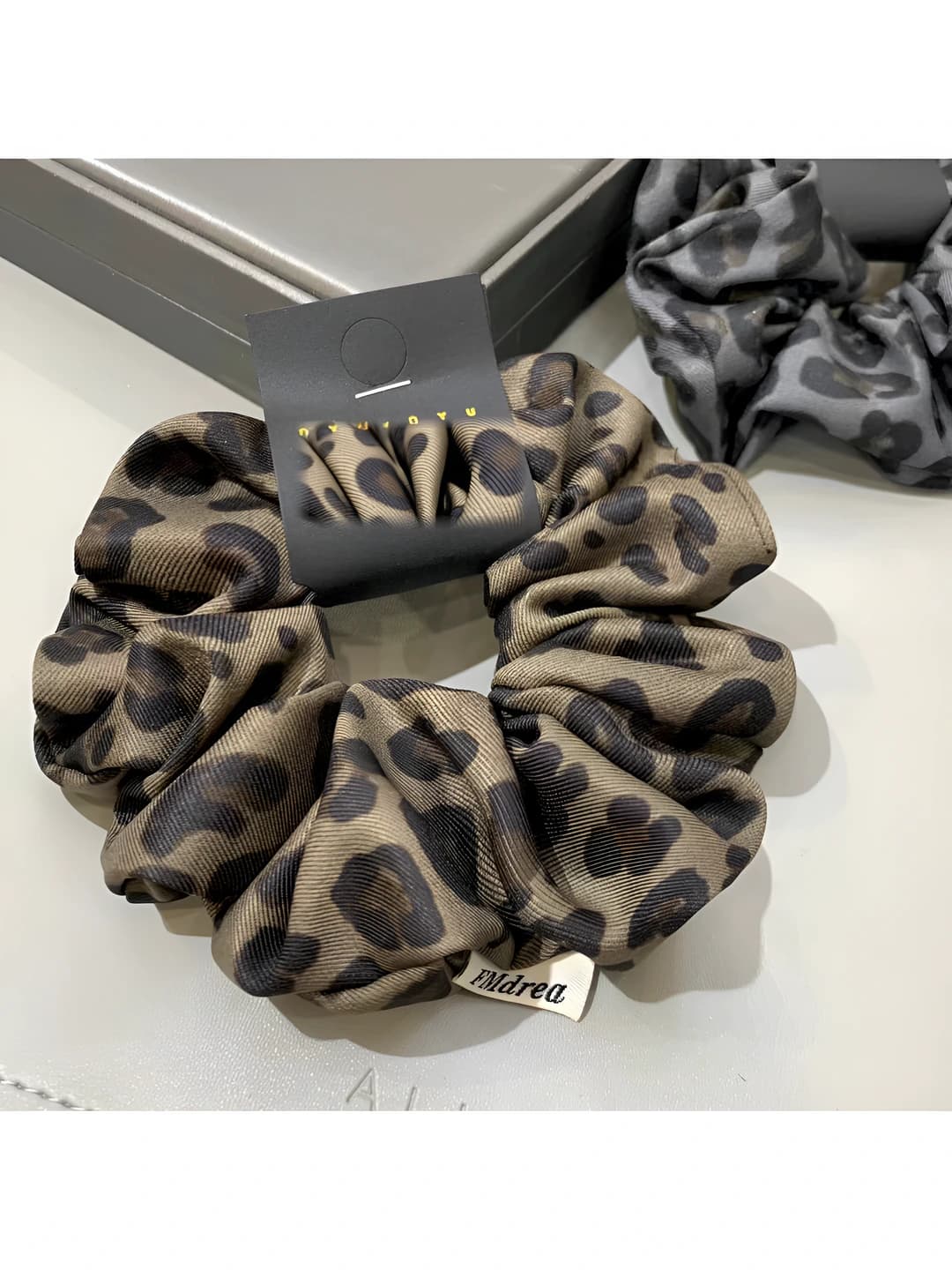 Ayollar uchun leopard printli mato rezinka, retro uslubdagi elastik soch to'plagich