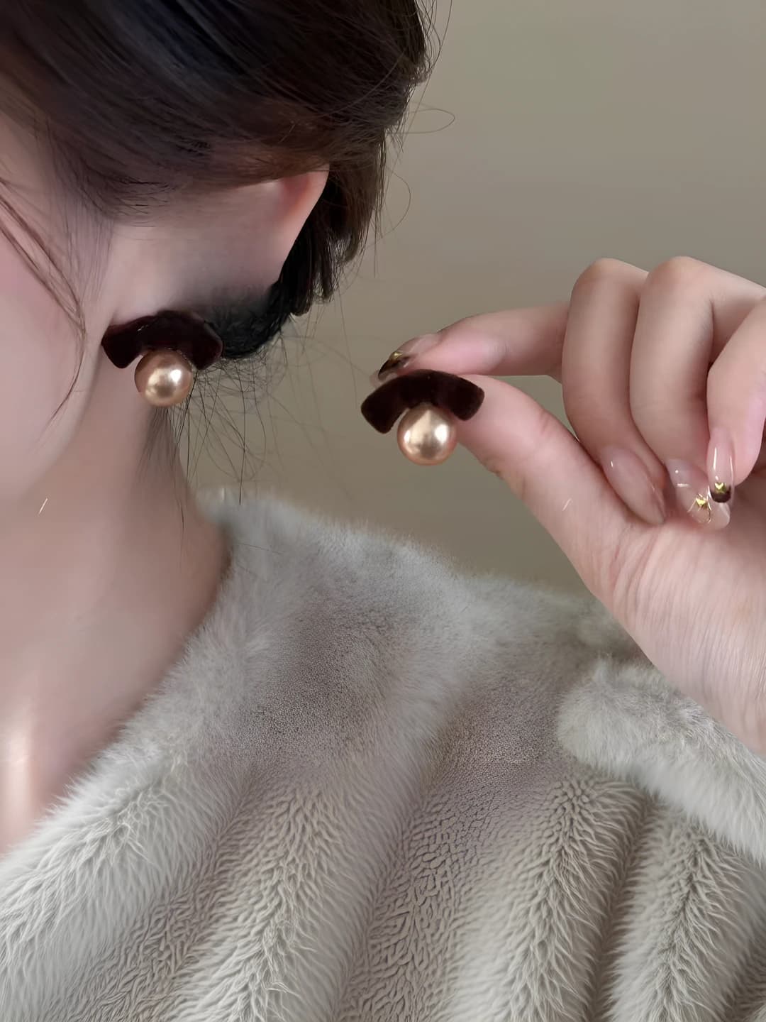 Coffee flocked bow pearl studs
