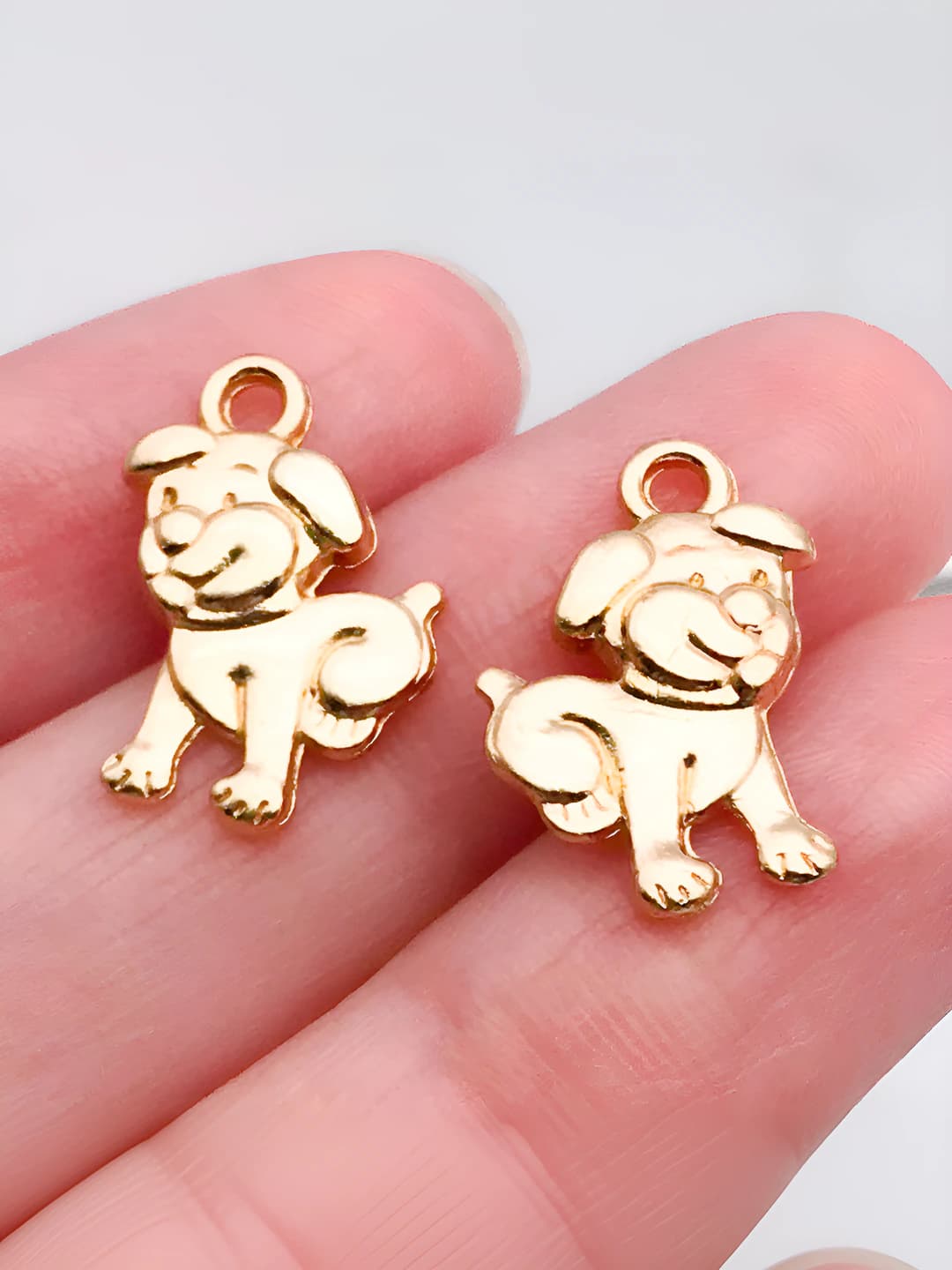 1 smiling dog 17x11mm-1.2g-20521