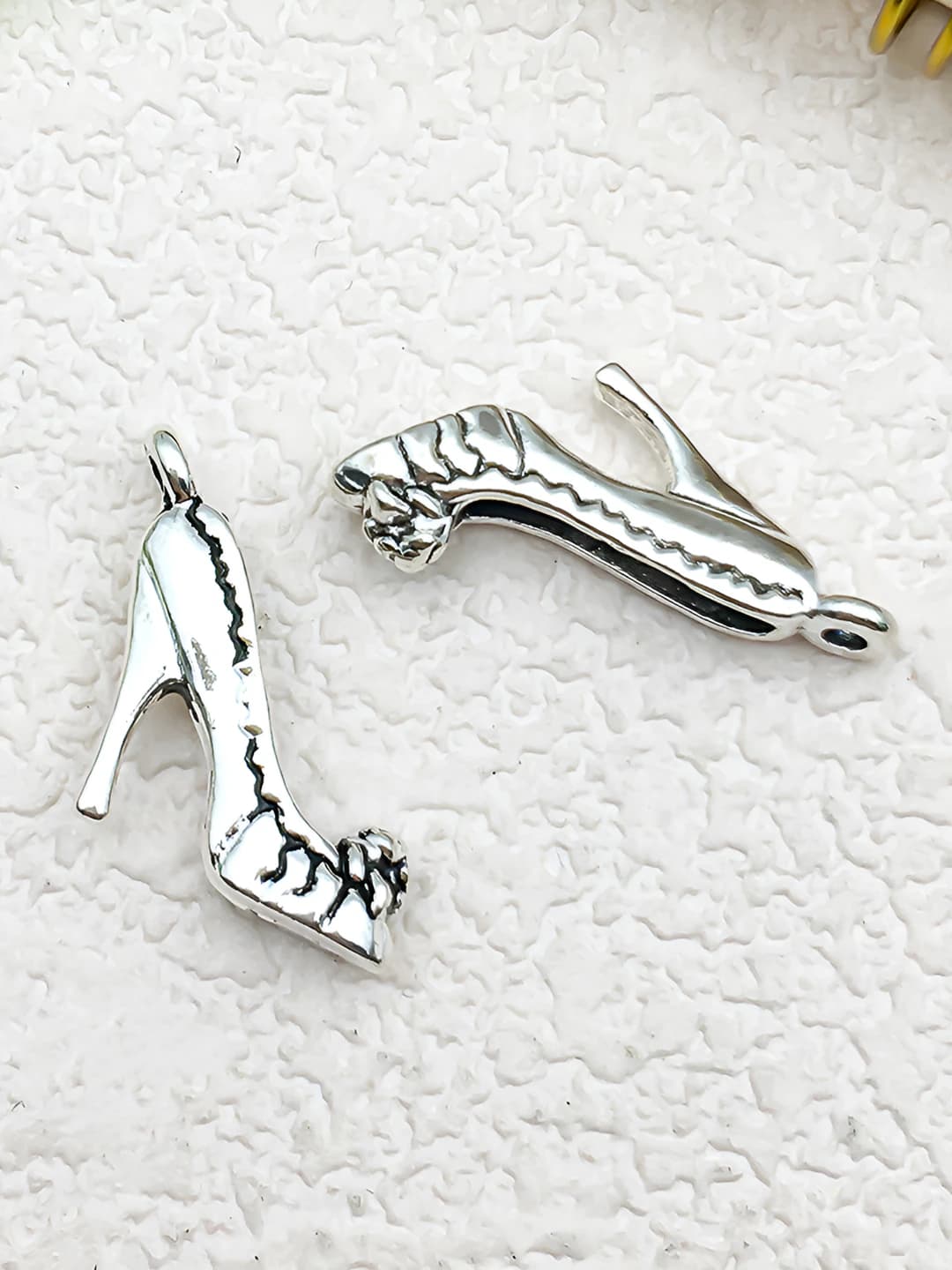 1 pc high heels 15x14mm-1g