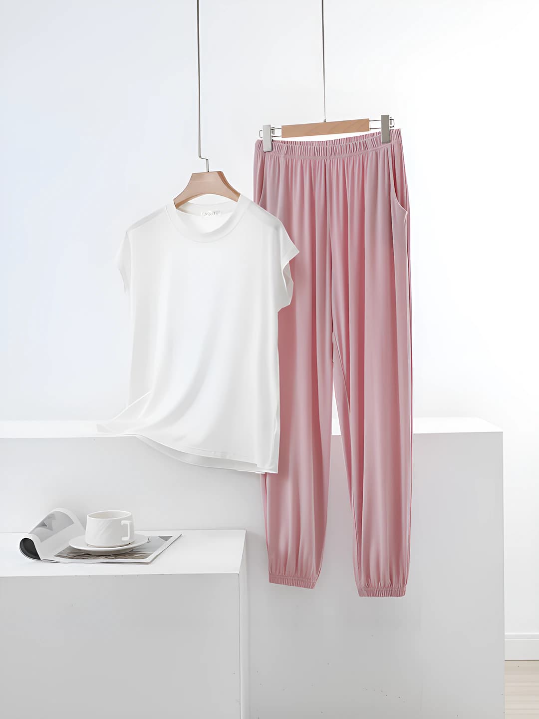 White + lotus pink pants