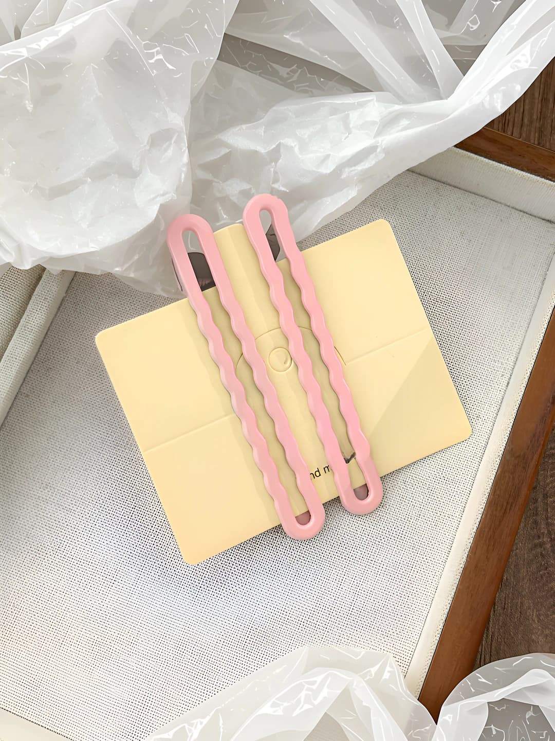 3# Pink wave, 1 pair, OPP