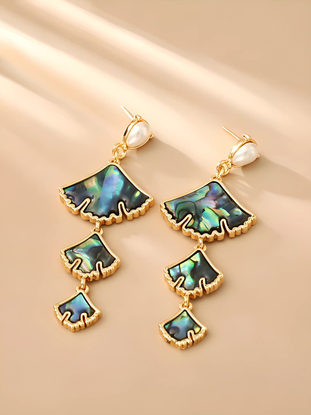 Natural abalone long stud (925 silver)