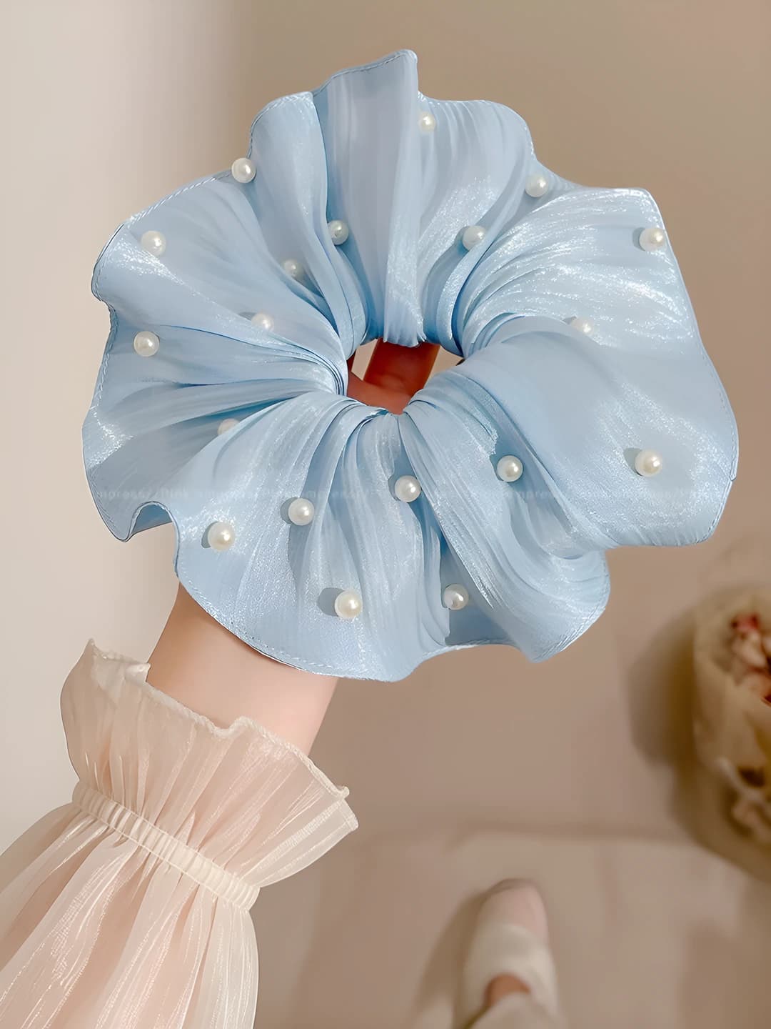3# Blue pearl ruffle 20 cm