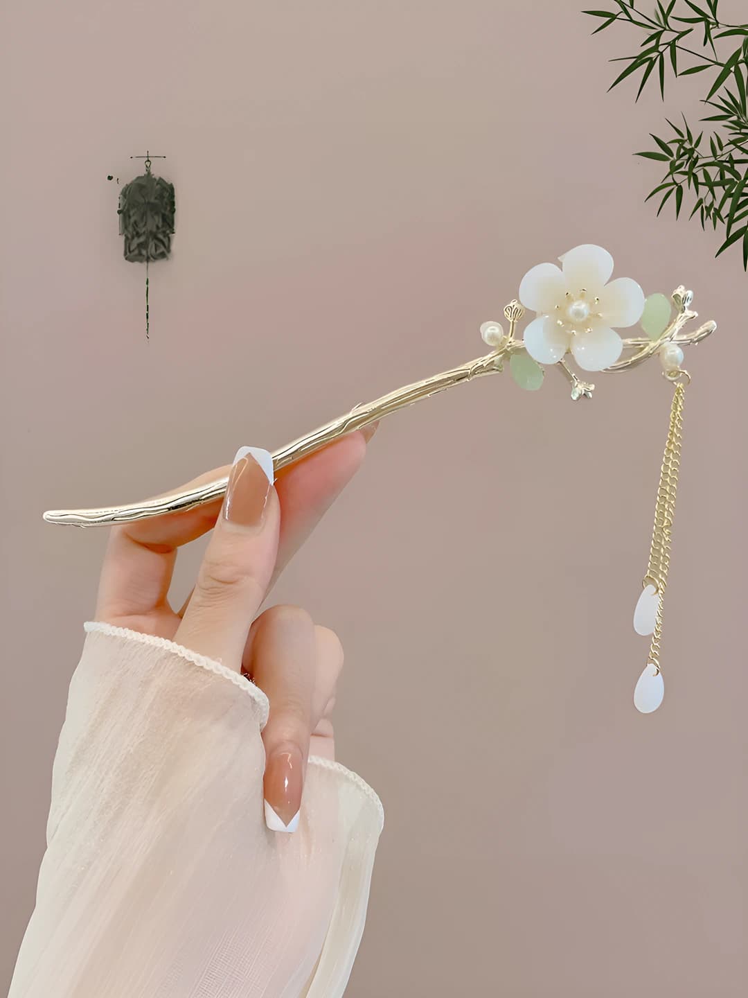 Magnolia tassel ~17 cm