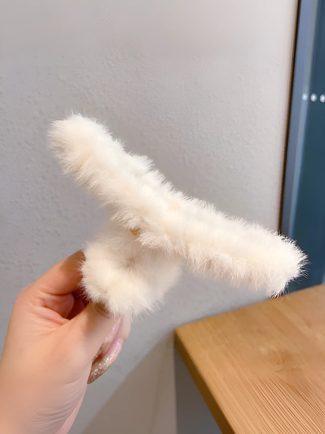 Off-white 12 cm