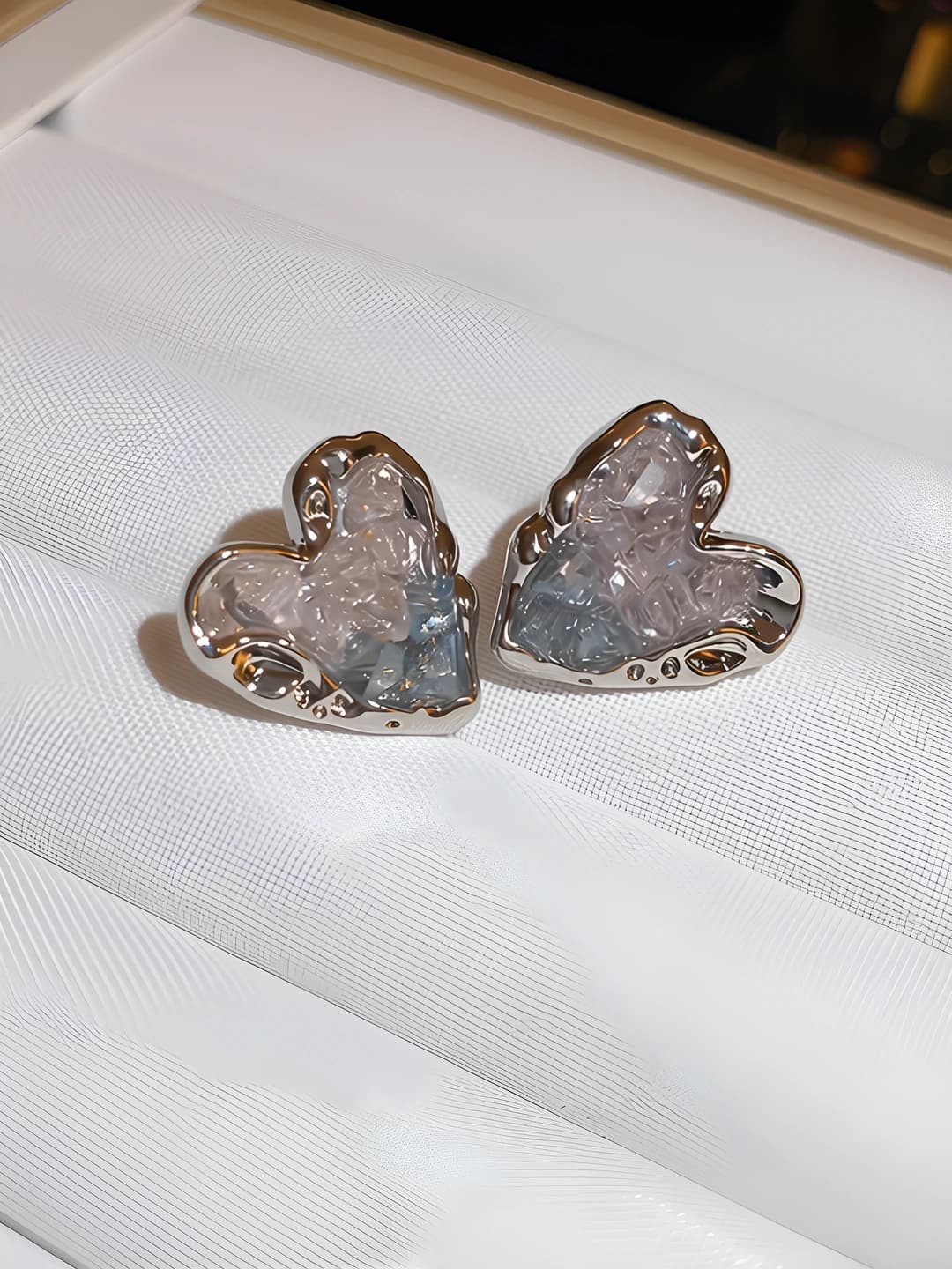 34# Silver pin - Silver - Heart