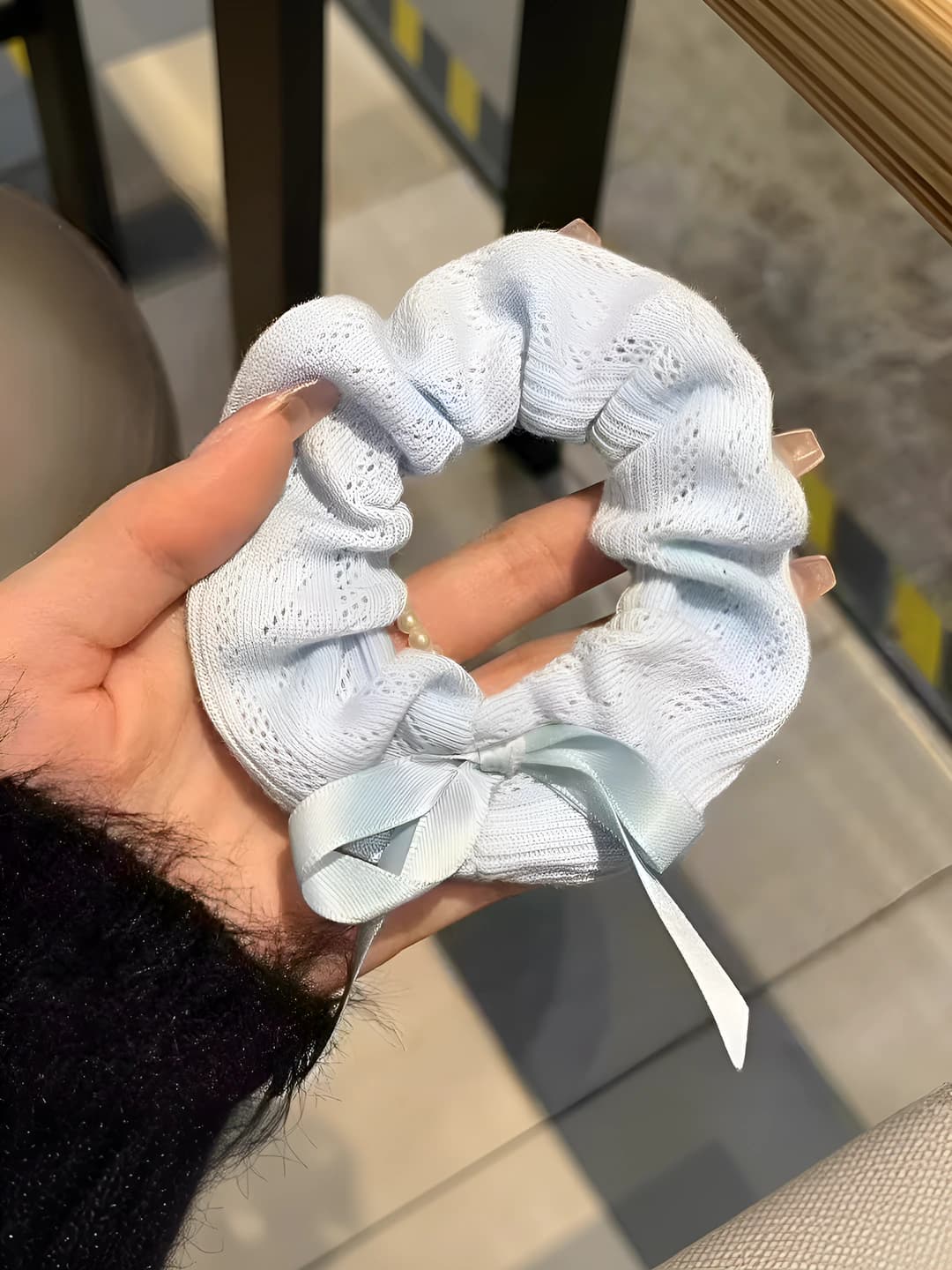 Knitted, 10 cm