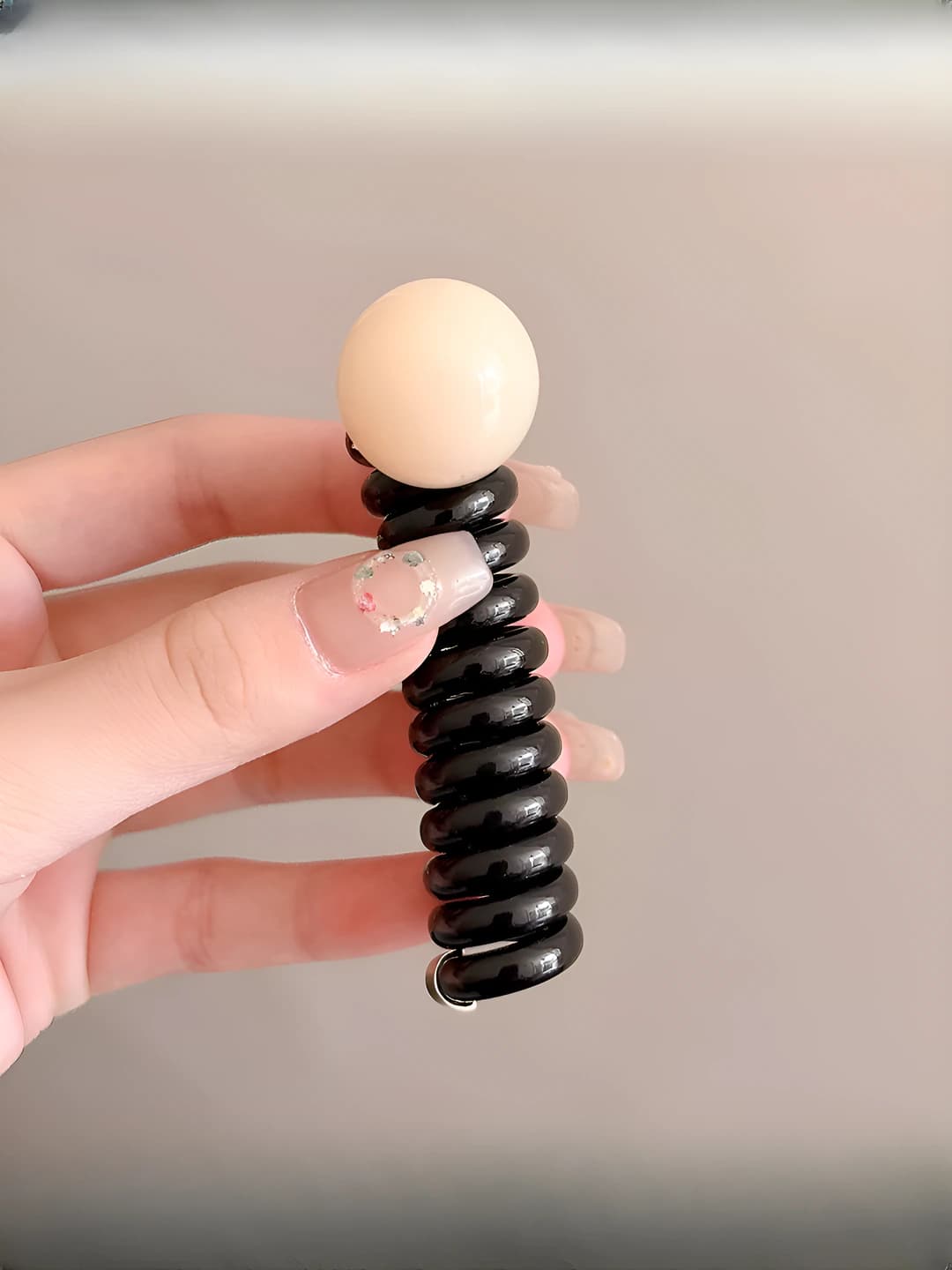 3# Brown coffee wire, off-white beads