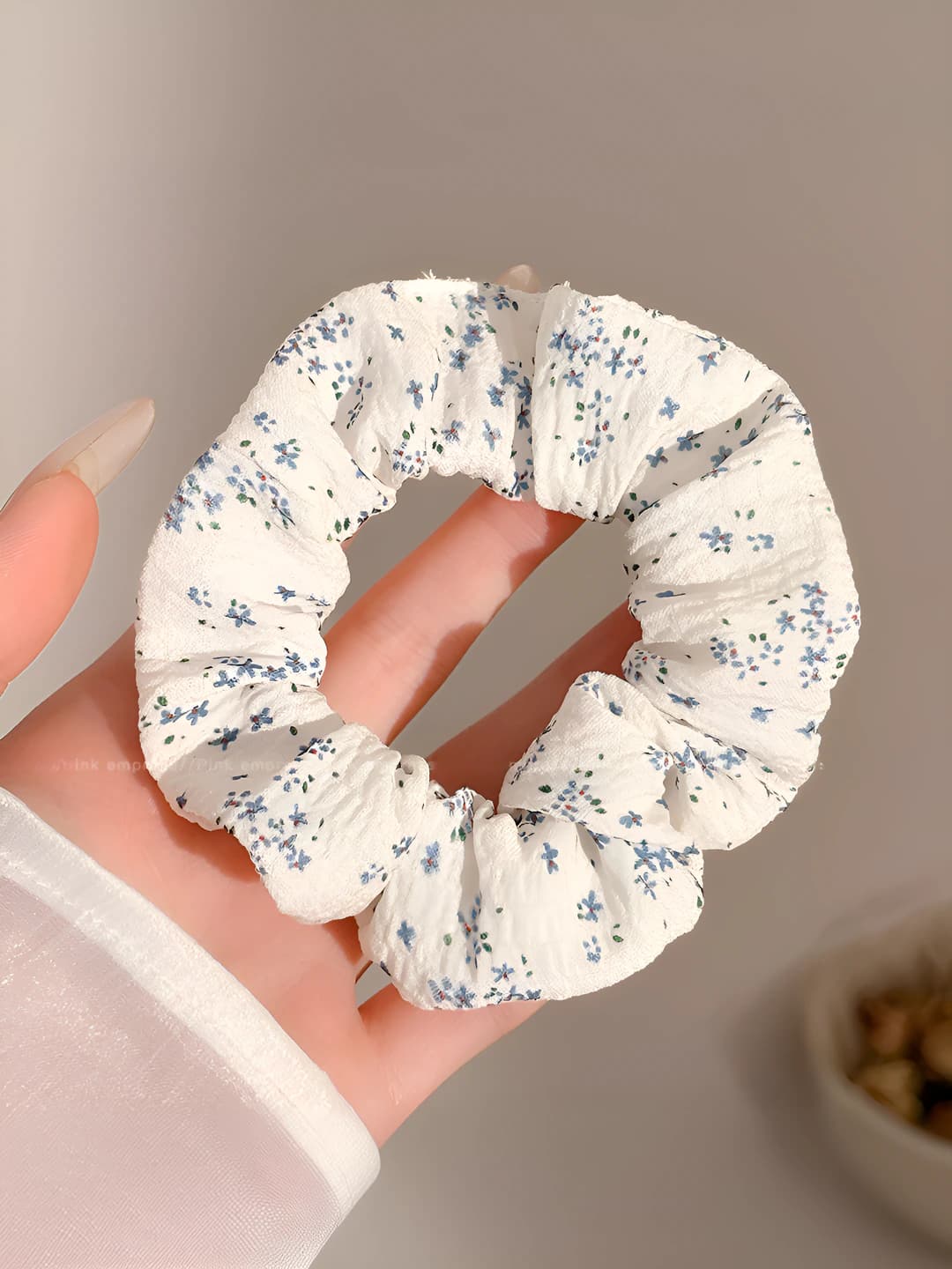 Blue, floral, 10 cm