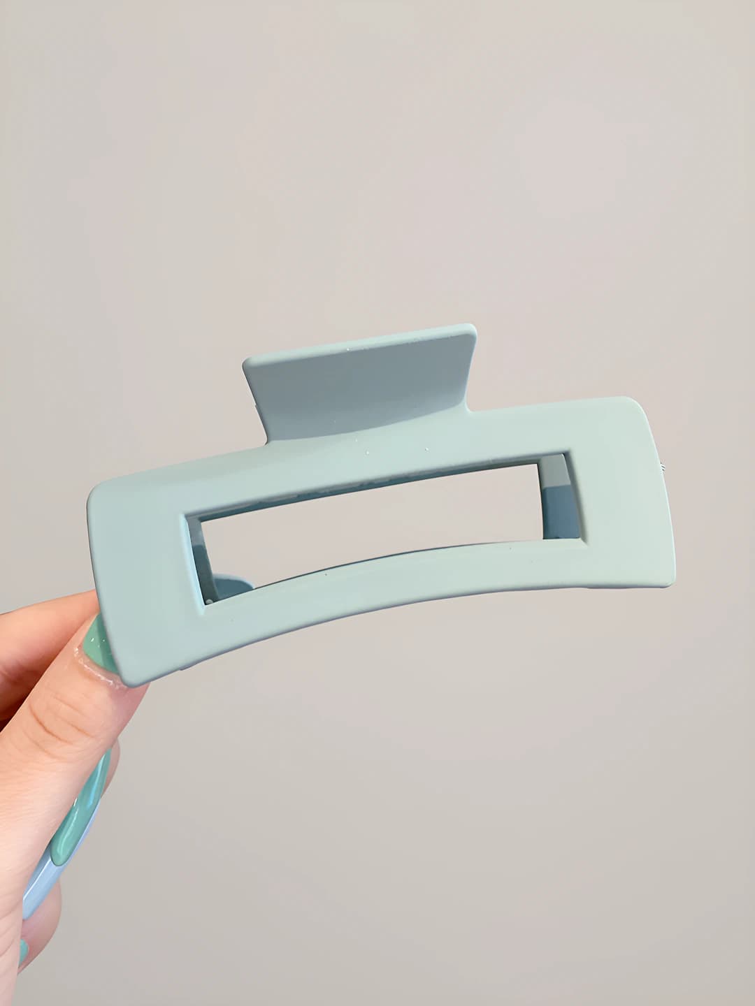 2# Light blue square clip