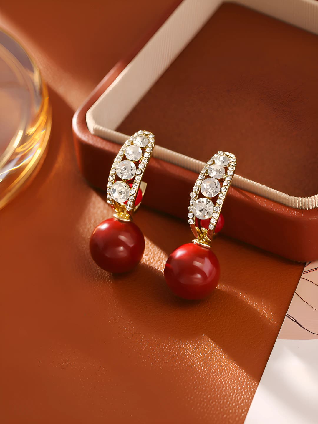 Red pearl studs (S925)
