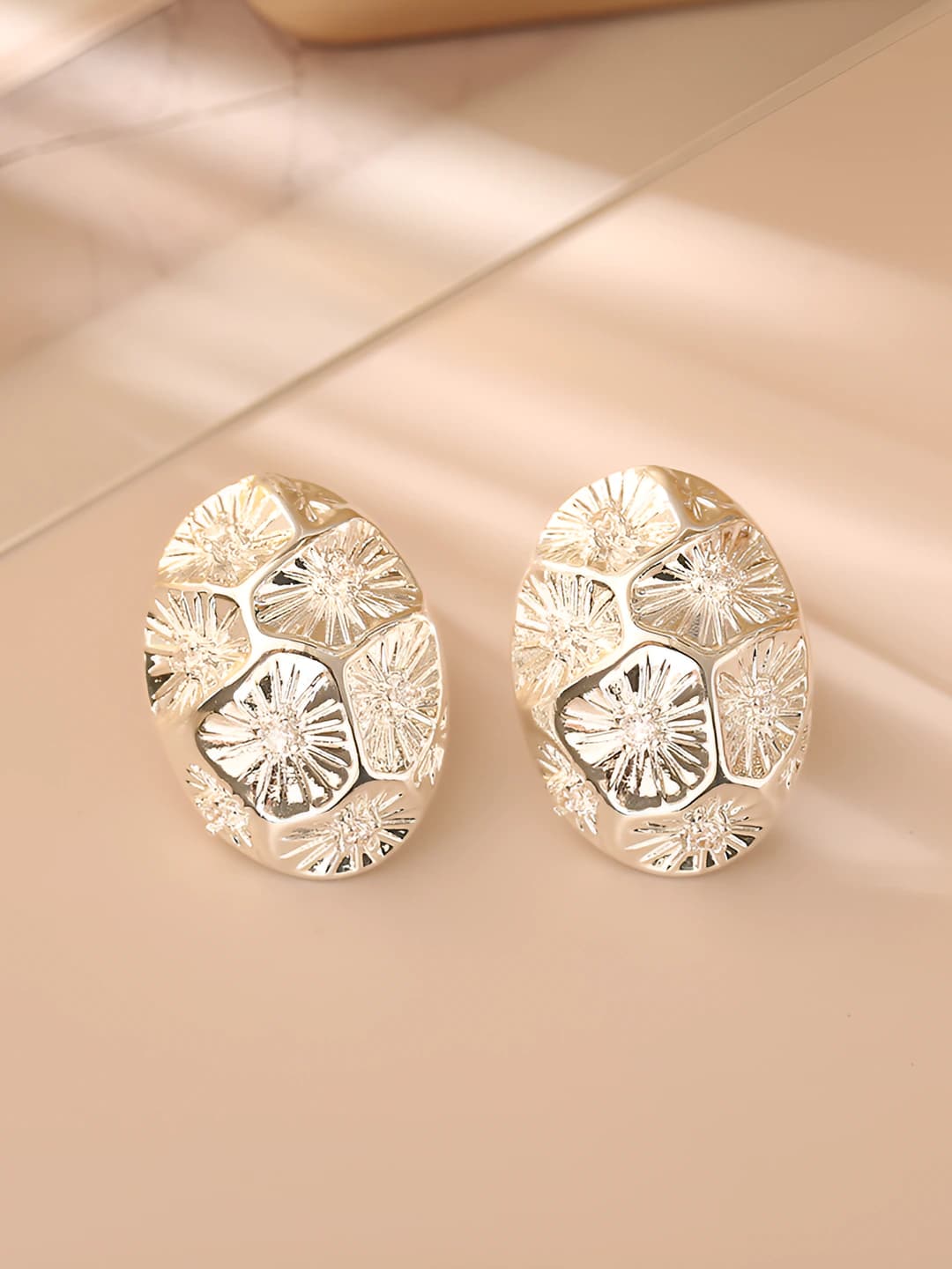 Silver Oval Studs (S925)