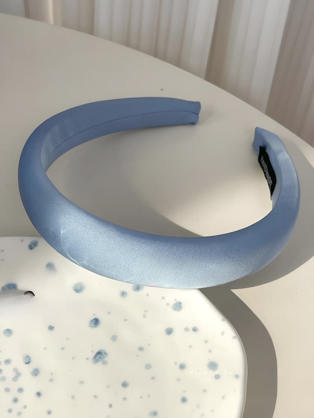 1# Light blue glossy variant