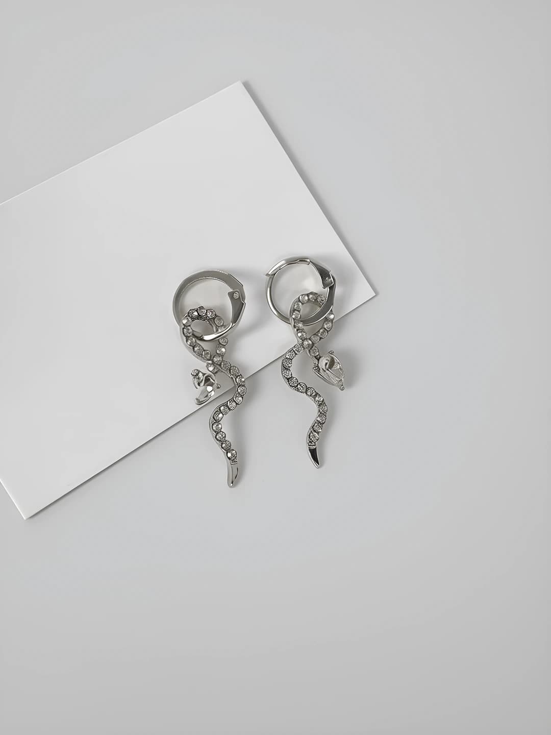 Women's retro punk style full crystal snake shape teardrop earrings